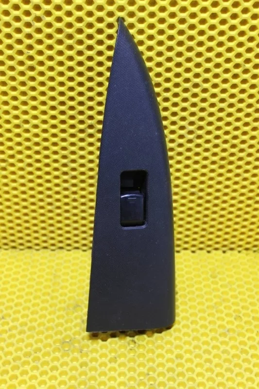 Кнопка стеклоподъемника Nissan Note 2008—2013 25411EA00A E11, передняя левая