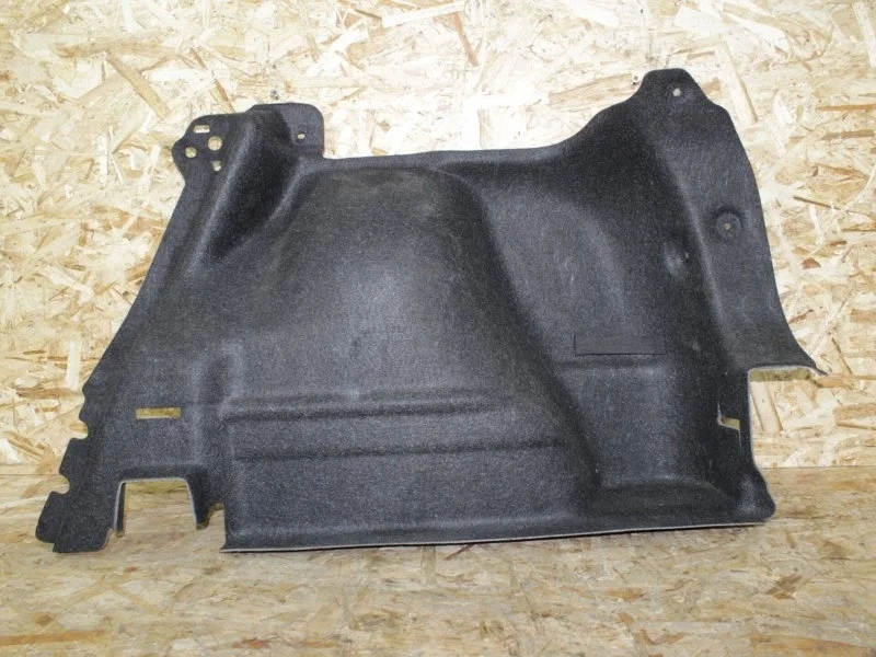 Обшивка багажника Nissan Qashqai 2013—2019 849504EA0A, правая