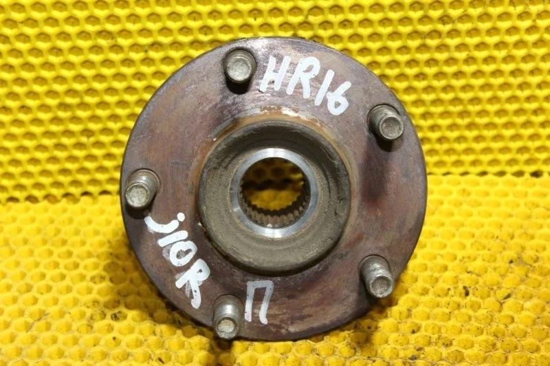 Ступица Nissan Qashqai 2010—2013 40202JG000, передняя правая