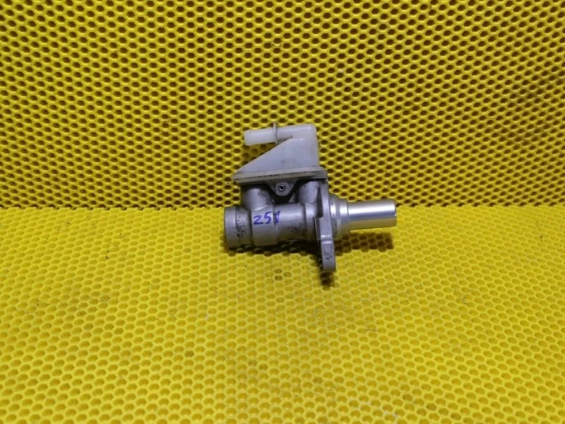 Главный тормозной цилиндр Nissan Murano 2007—2013 D60101AA1B Z51 VQ35