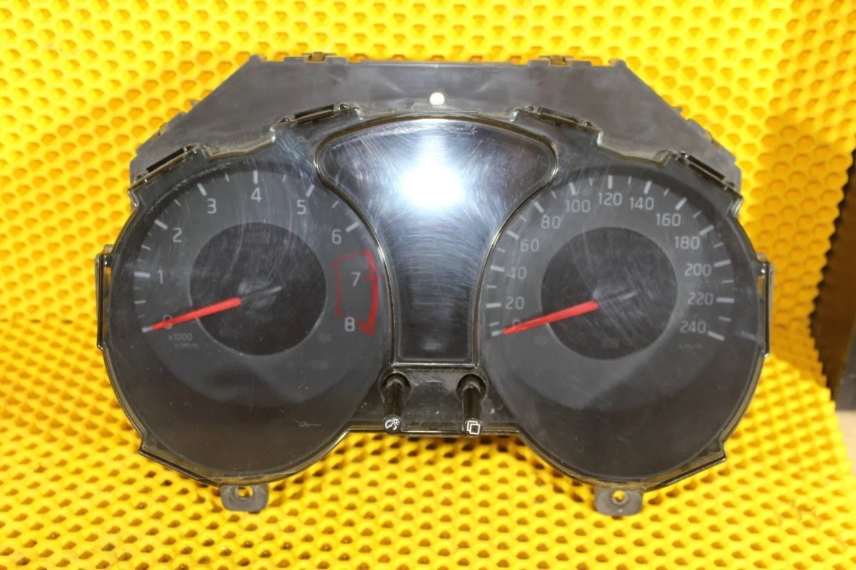 Панель приборов Nissan Juke 248101KA0B F15