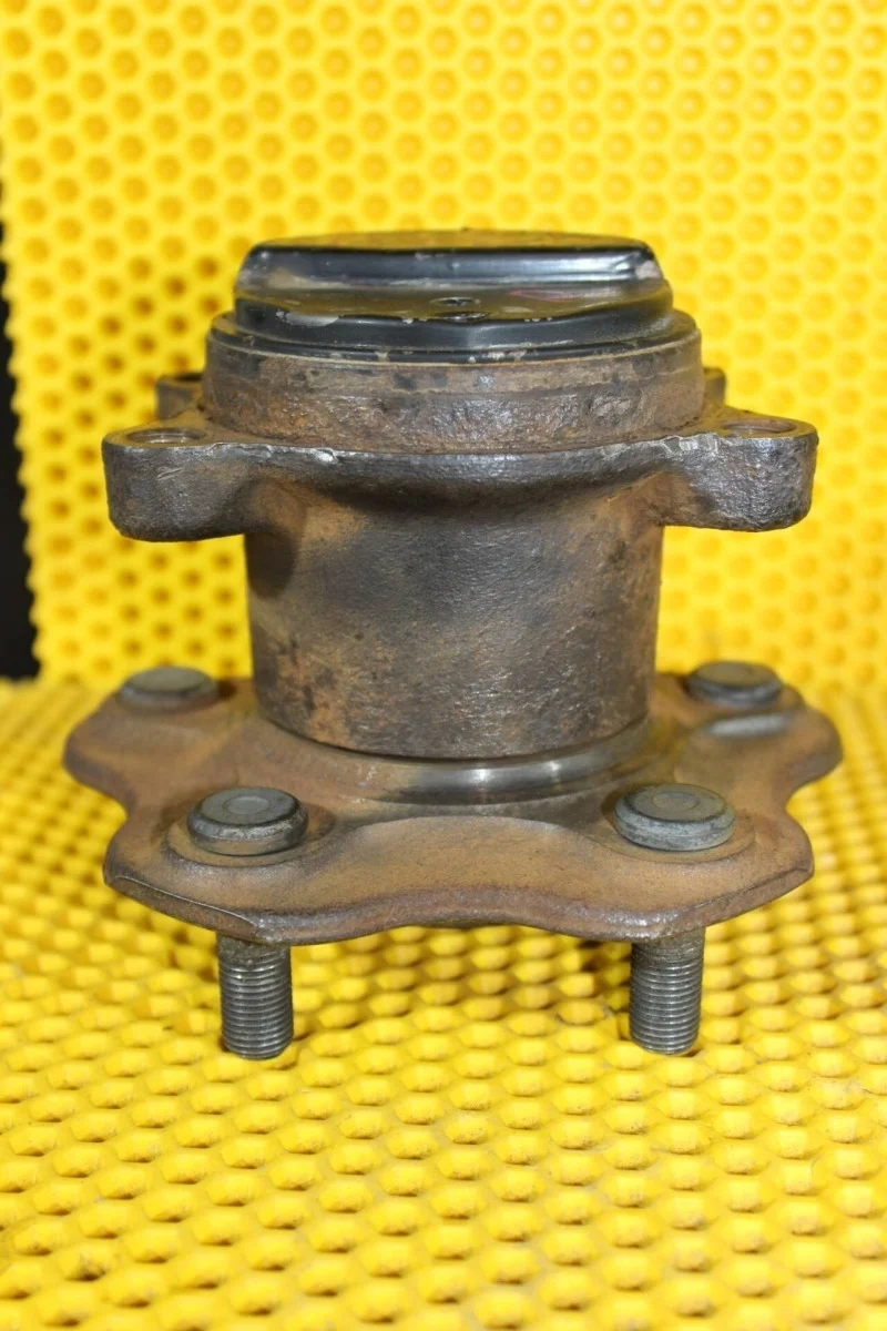 Ступица Nissan Juke 432021KA0A F15, задняя