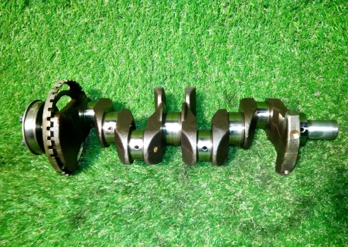 Коленвал Nissan Qashqai 122011VA0A MR20DE
