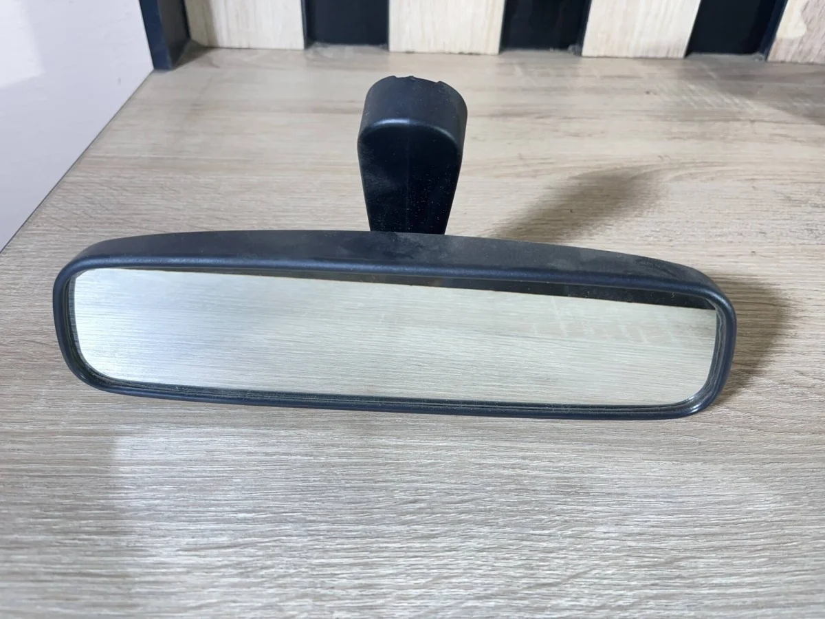 Зеркало салонное Nissan March 963219Y000