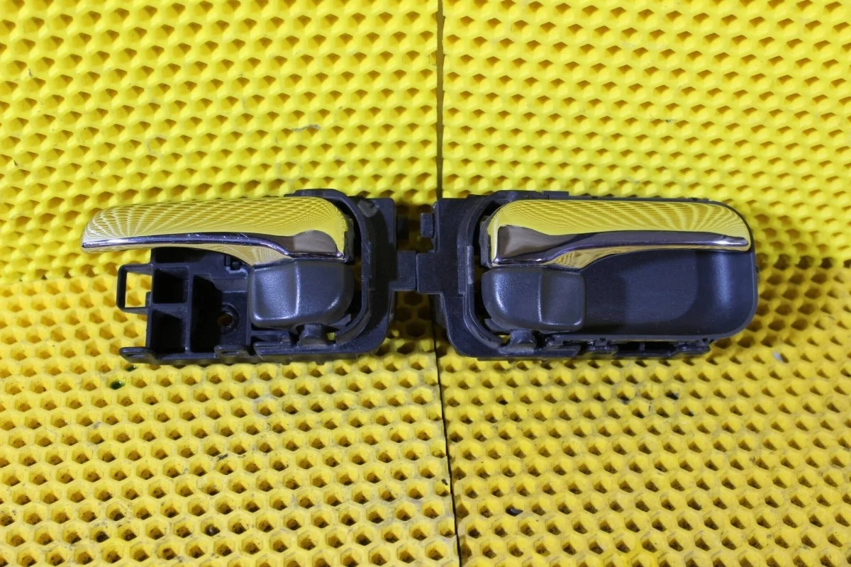 Ручка двери внутренняя Nissan Xtrail 806718H602 T30