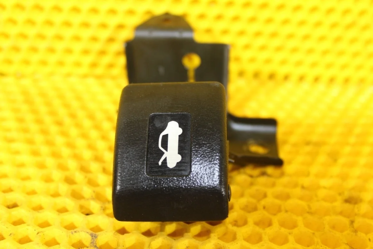 Ручка открывания капота Nissan Xtrail 656218H900 T30