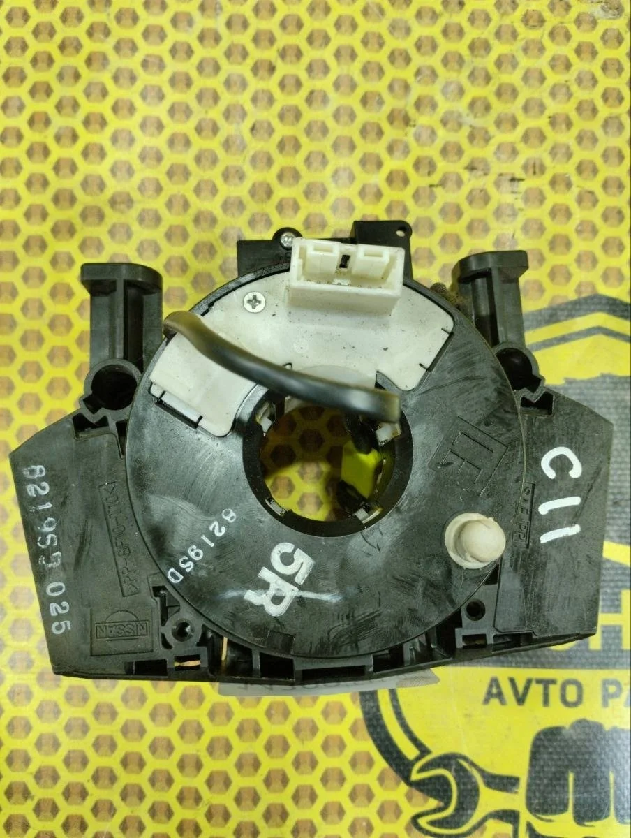 Шлейф подрулевой Nissan Tiida 2008 255679U00A C11 HR16DE