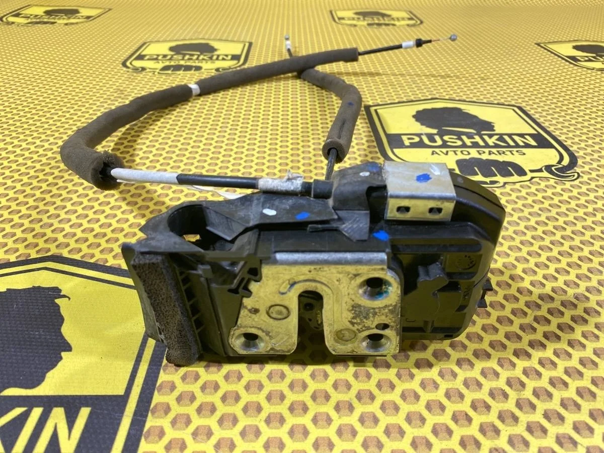 Замок двери Nissan Qashqai 2014 825004EA0A J11 R9M, задний правый