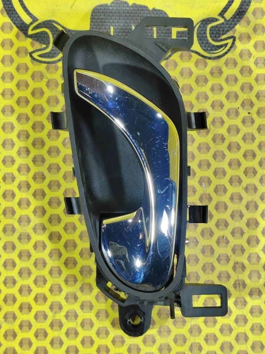 Ручка двери внутренняя Nissan Qashqai 2014 806714EA1A J11 R9M, задняя левая