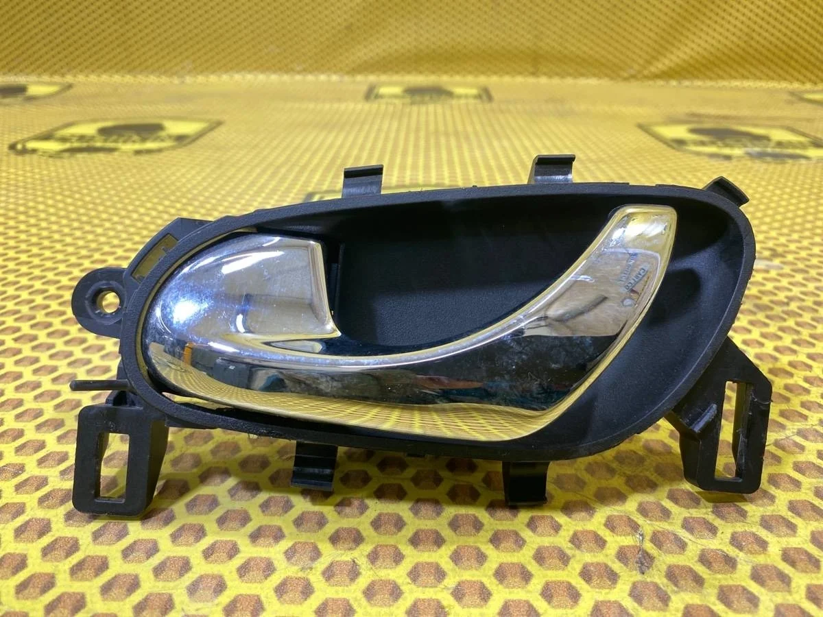 Ручка двери внутренняя Nissan Qashqai 2014 806714EA1A J11 MR20DD, передняя левая