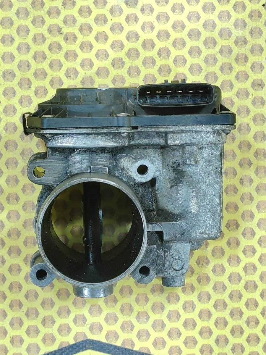 Дроссельная заслонка Nissan Pathfinder 2009 16119EC00A R51 YD25DDT