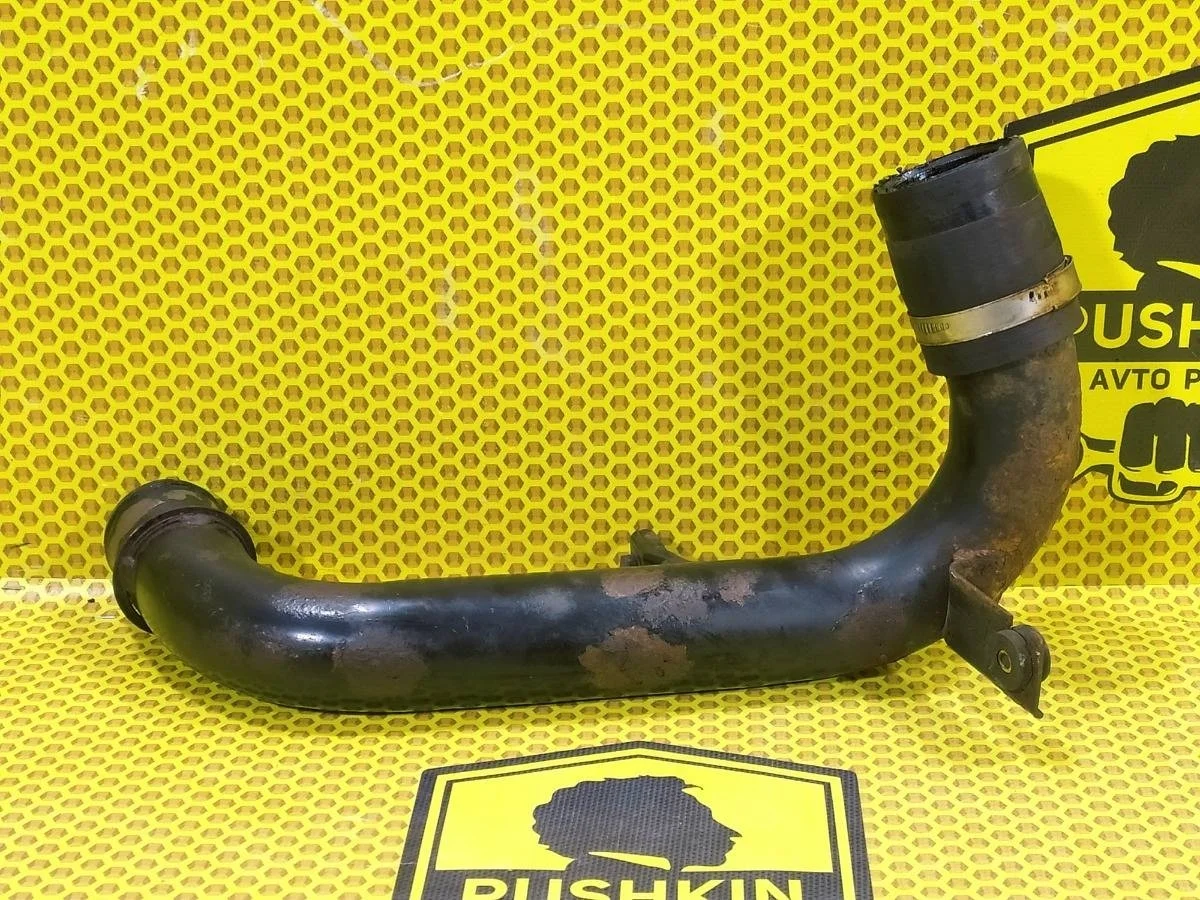 Патрубок интеркулера Nissan Pathfinder 2009 14460EB32A R51 YD25DDT