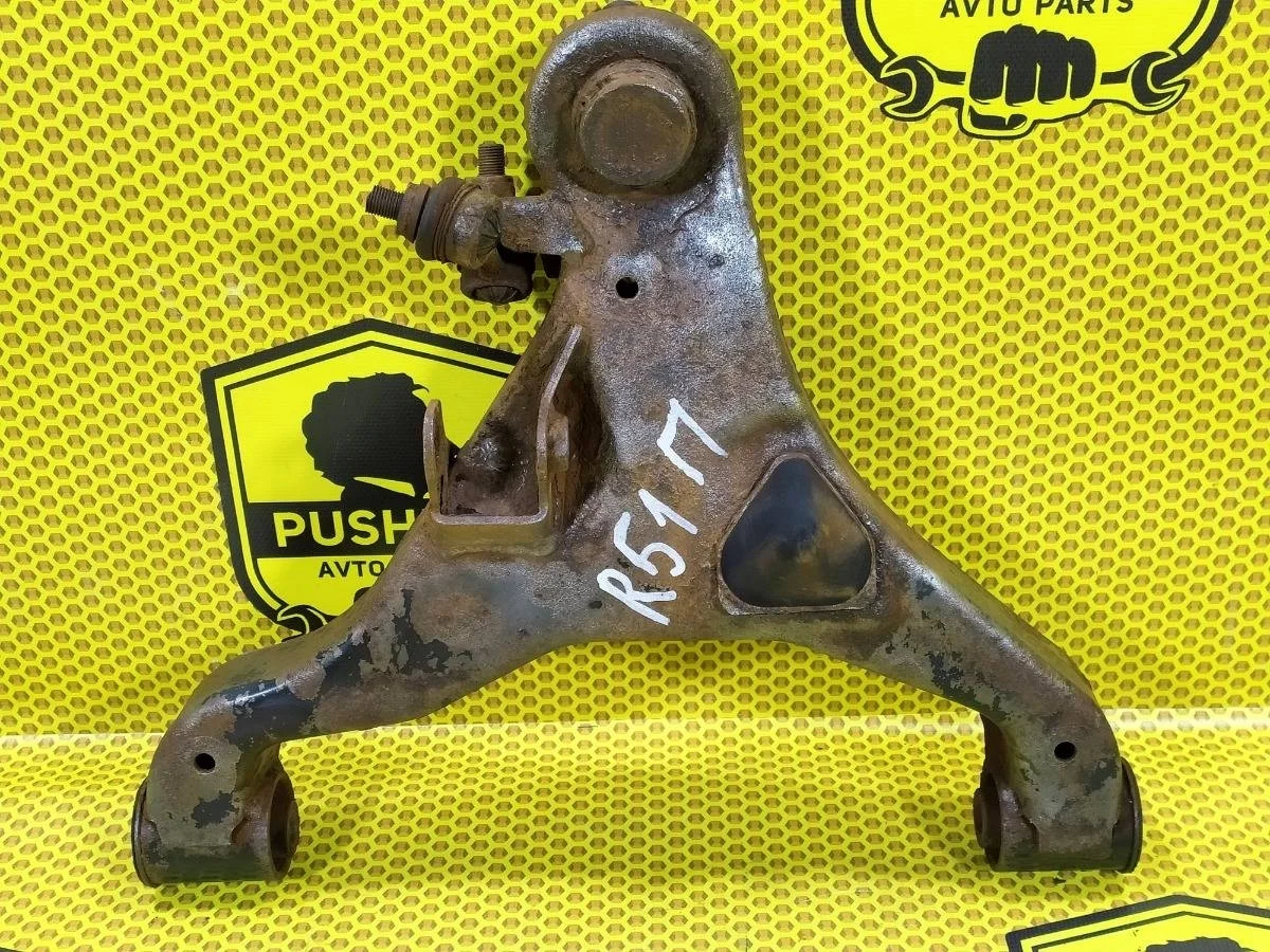 Рычаг нижний Nissan Pathfinder 2009 54500EB300 R51 YD25DDT, передний правый