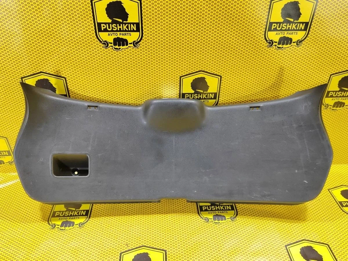 Обшивка багажника Nissan Qashqai 2008 90901JD000 J10E HR16DE, задняя