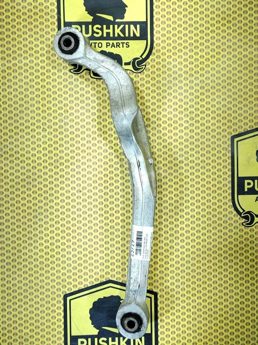 Рычаг поперечный верхний Nissan Qashqai 2008 55120JD000 J10E HR16DE, задний правый