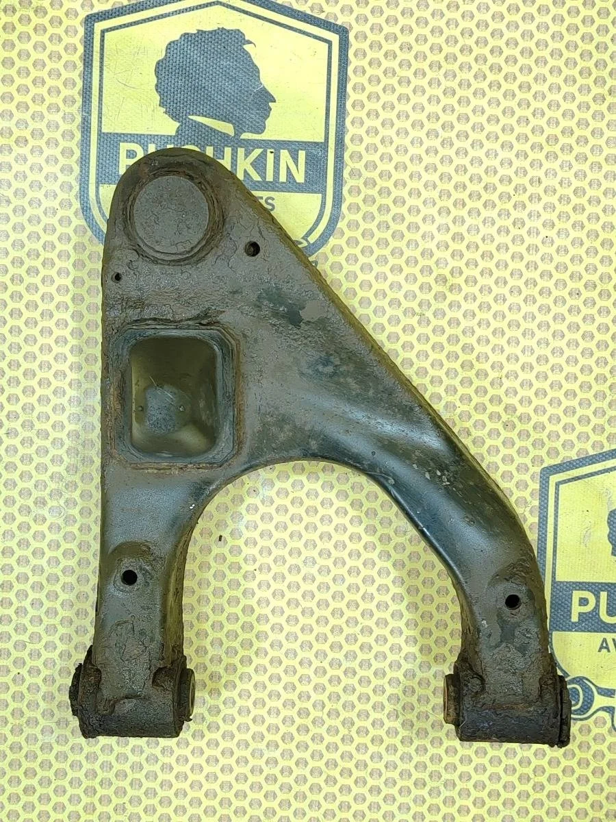 Рычаг верхний Nissan Pathfinder 2009 55502EB300 R51 YD25DDT, задний левый