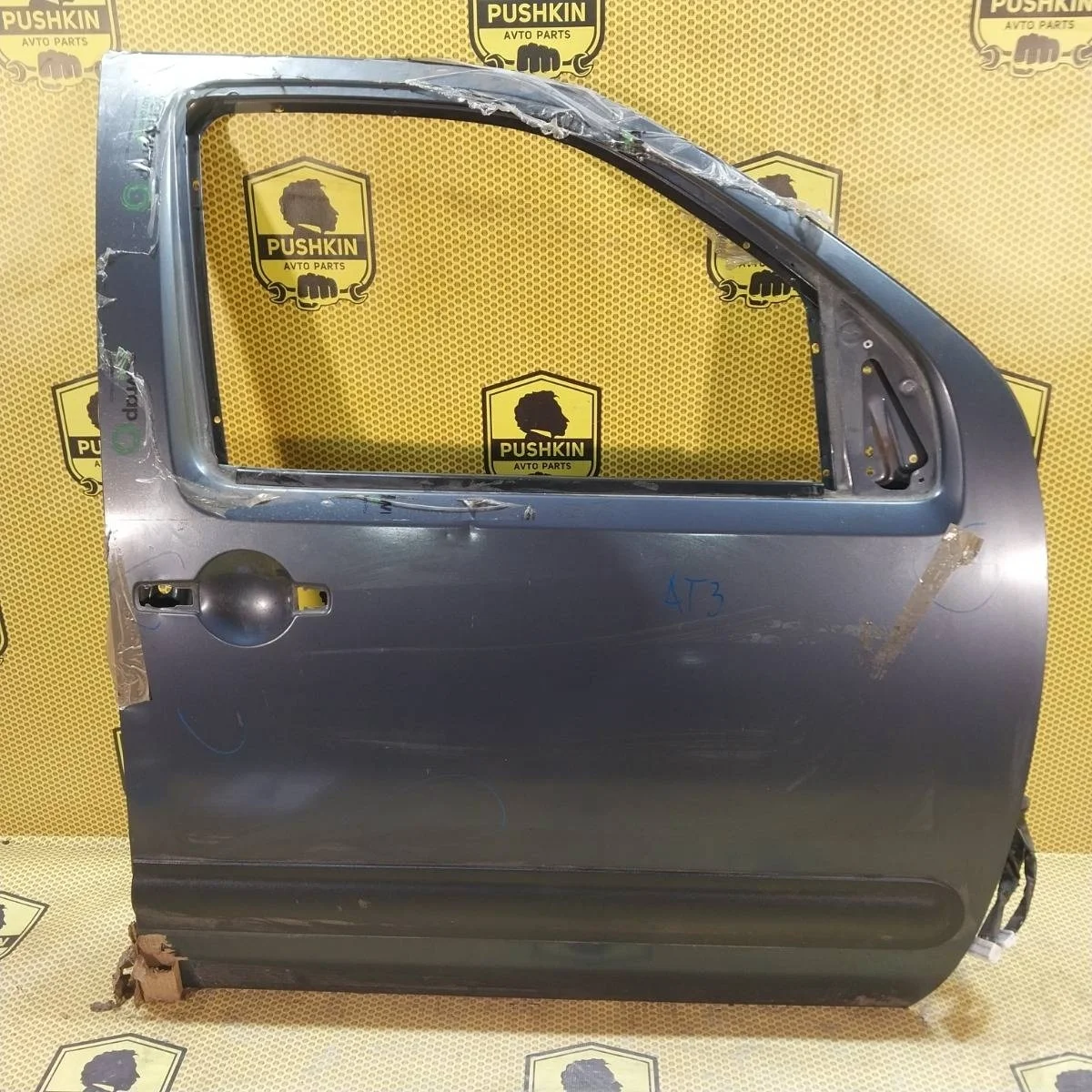 Дверь Nissan Navara 2008 80100EB330 D40M YD25DDT, передняя правая