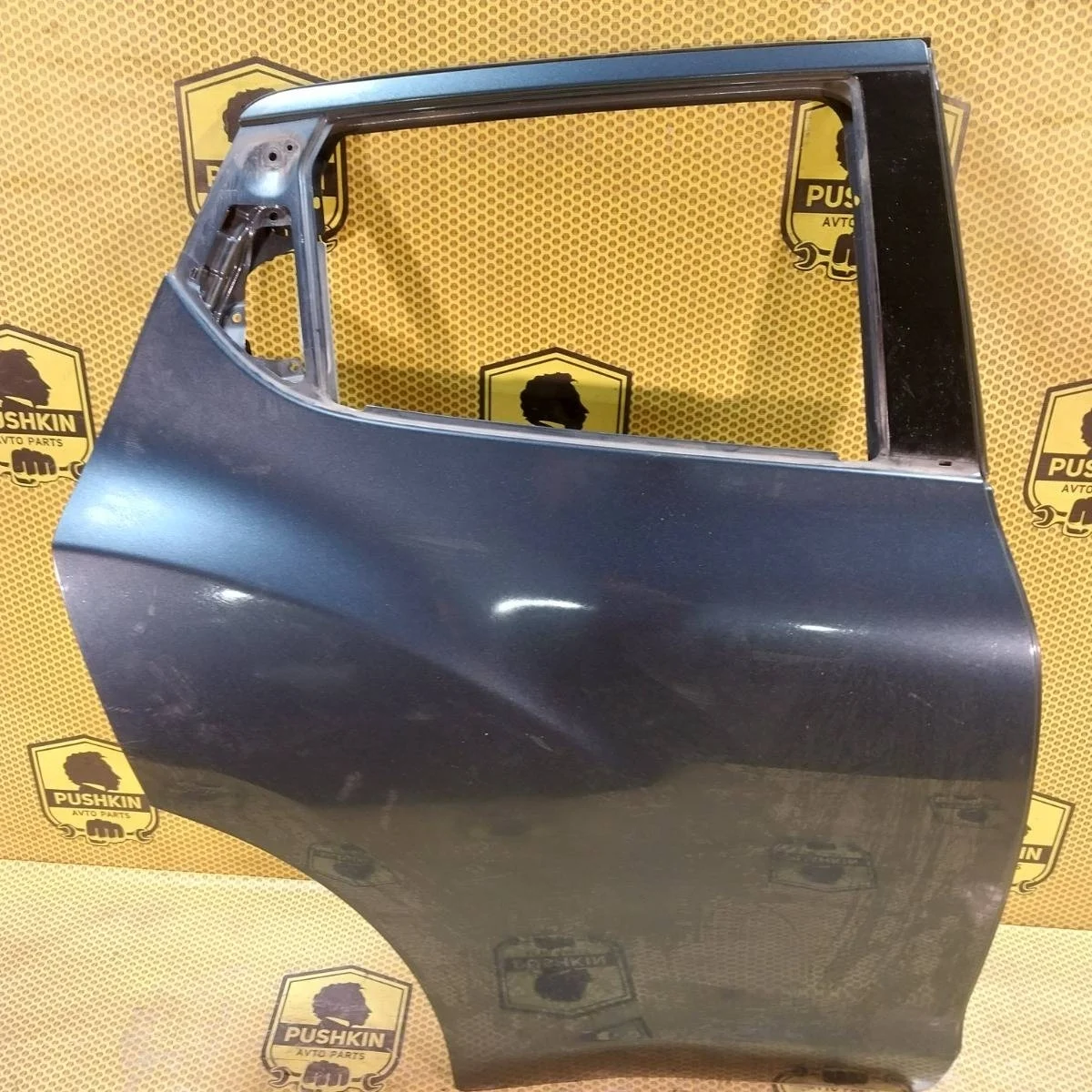 Дверь Nissan Juke 2006 H2100BA6MB F15 MR20DE, задняя правая