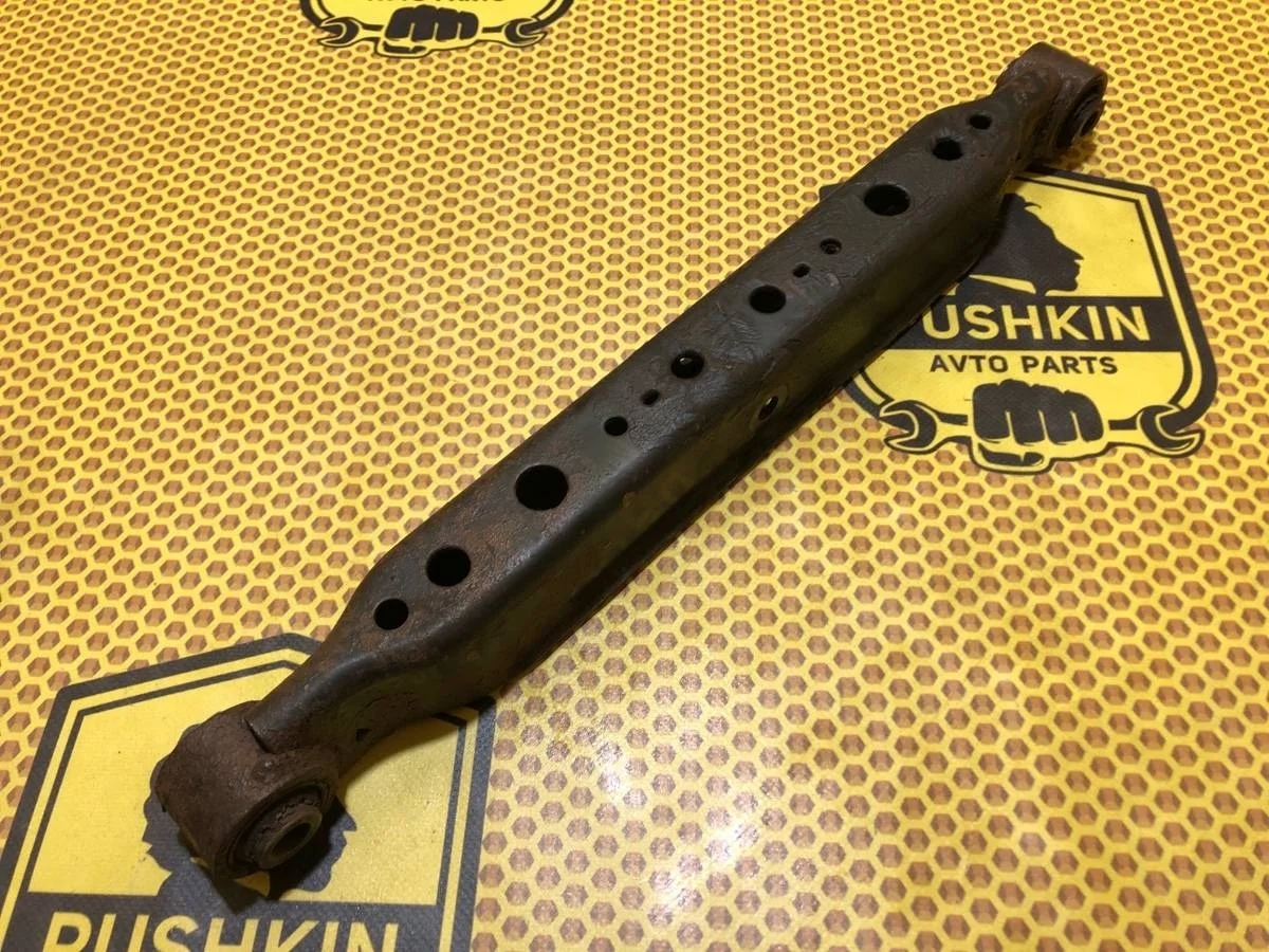 Рычаг поперечный нижний Nissan Qashqai 55110JD000 J10