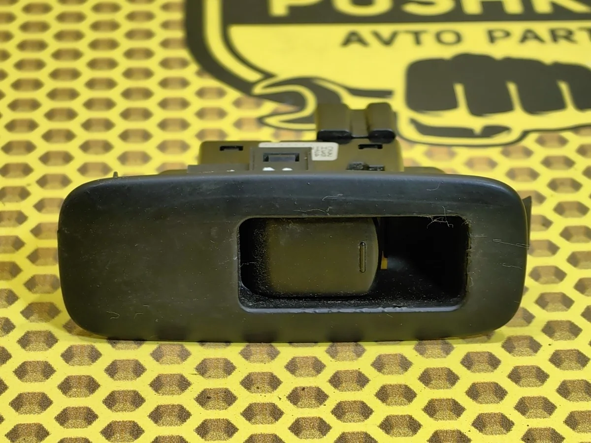 Кнопка стеклоподъемника Nissan Qashqai 2011 25411BR00A J10 MR20DE, передняя правая