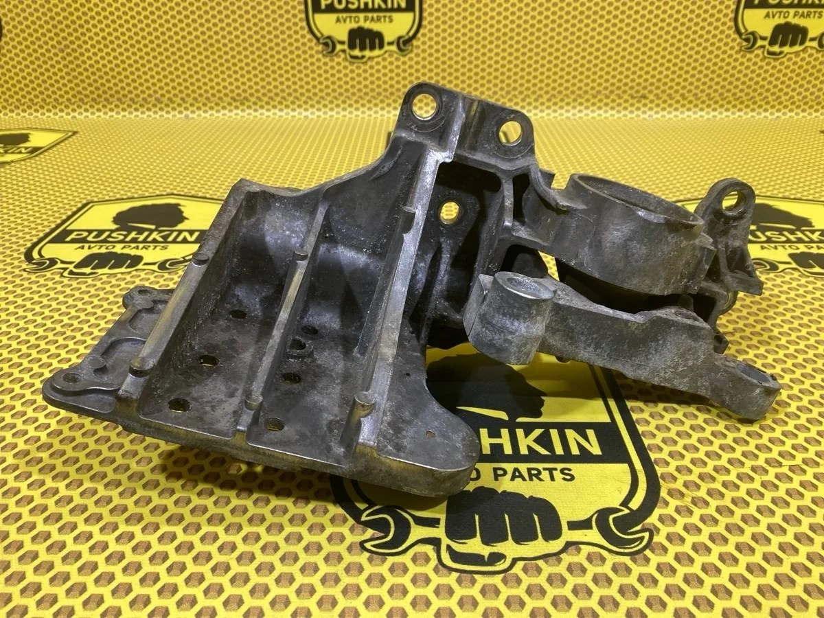 Опора двигателя Nissan Qashqai 2011 11220JD200 J10 MR20DE, левая