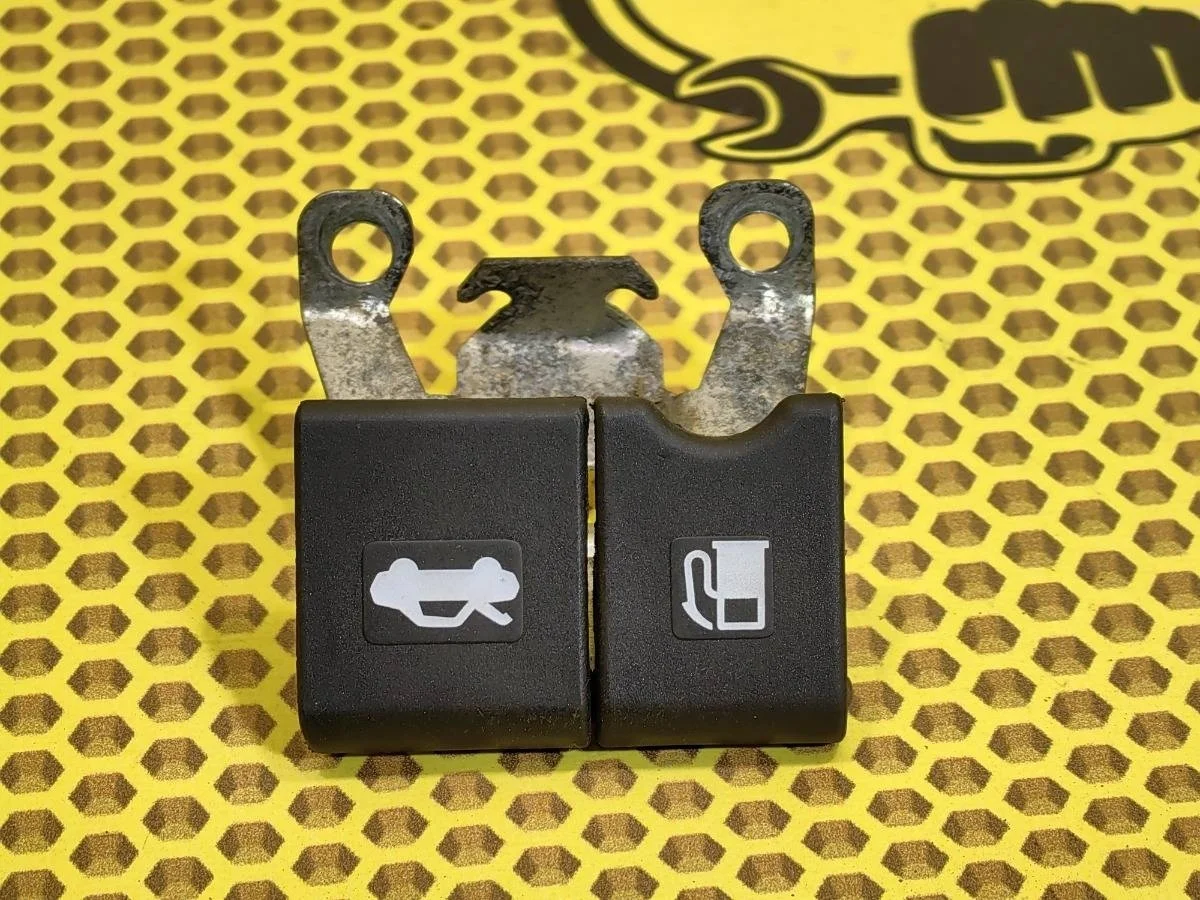 Ручка открывания лючка бензобака Nissan Qashqai 2011 65621JD000 J10 MR20DE