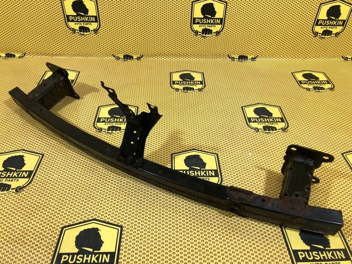Усилитель бампера Nissan Qashqai 2011 62030JD000 J10 MR20DE, передний