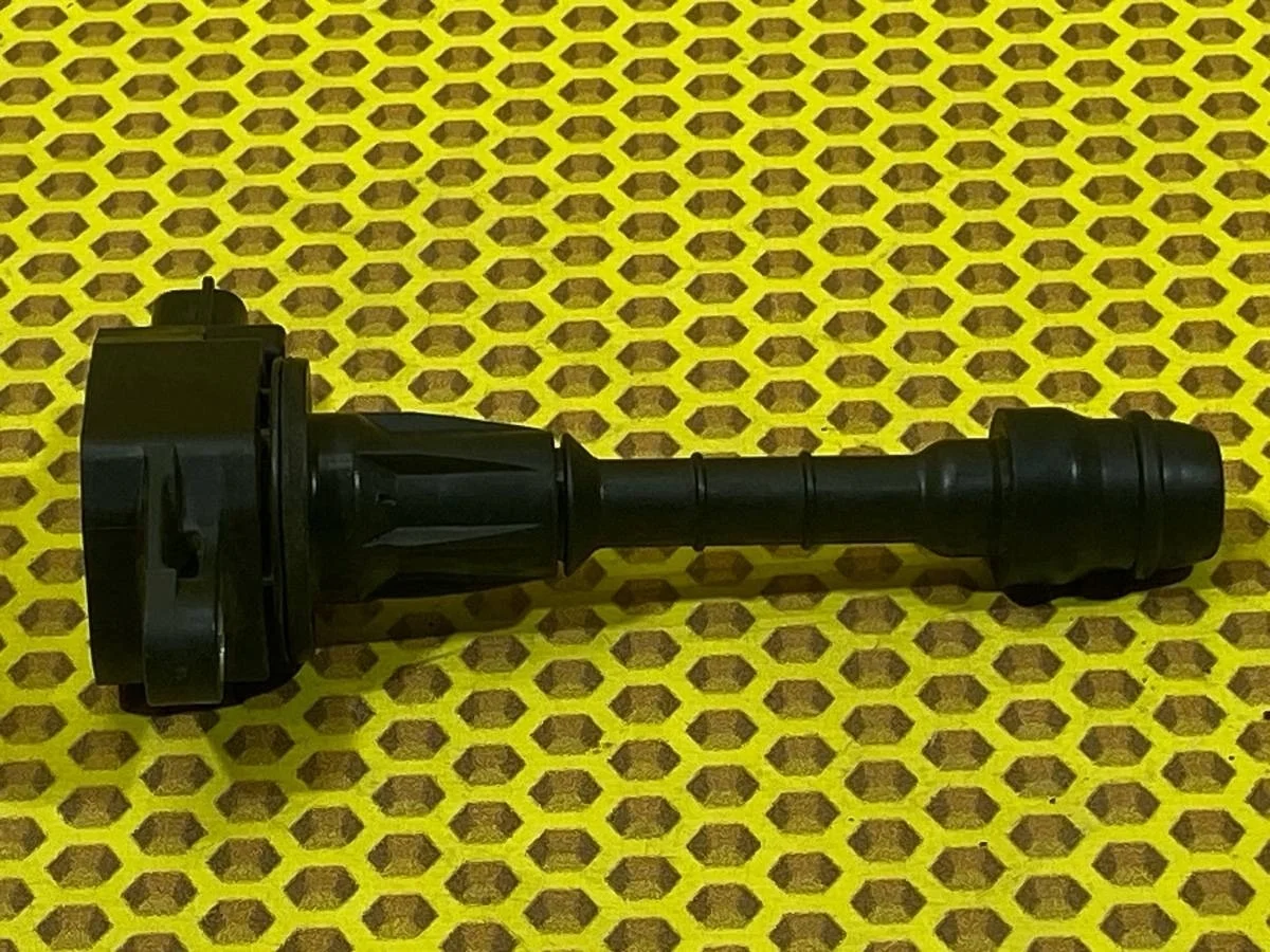 Катушка зажигания Nissan Note 2009 22448AX001 E11 CR14DE