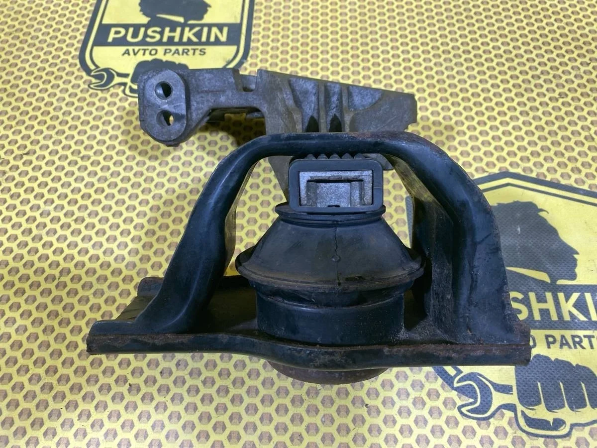 Опора двигателя Nissan X-Trail 2008 11350ET80A T31 QR25DE, правая