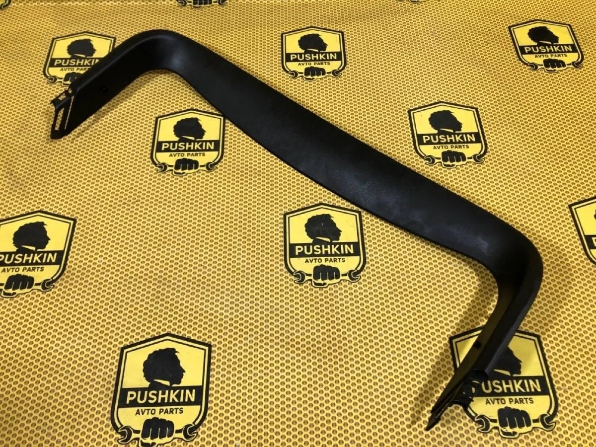 Обшивка крышки багажника верхняя Nissan Qashqai 2014 909004EA0A J11 MR20DD, задняя