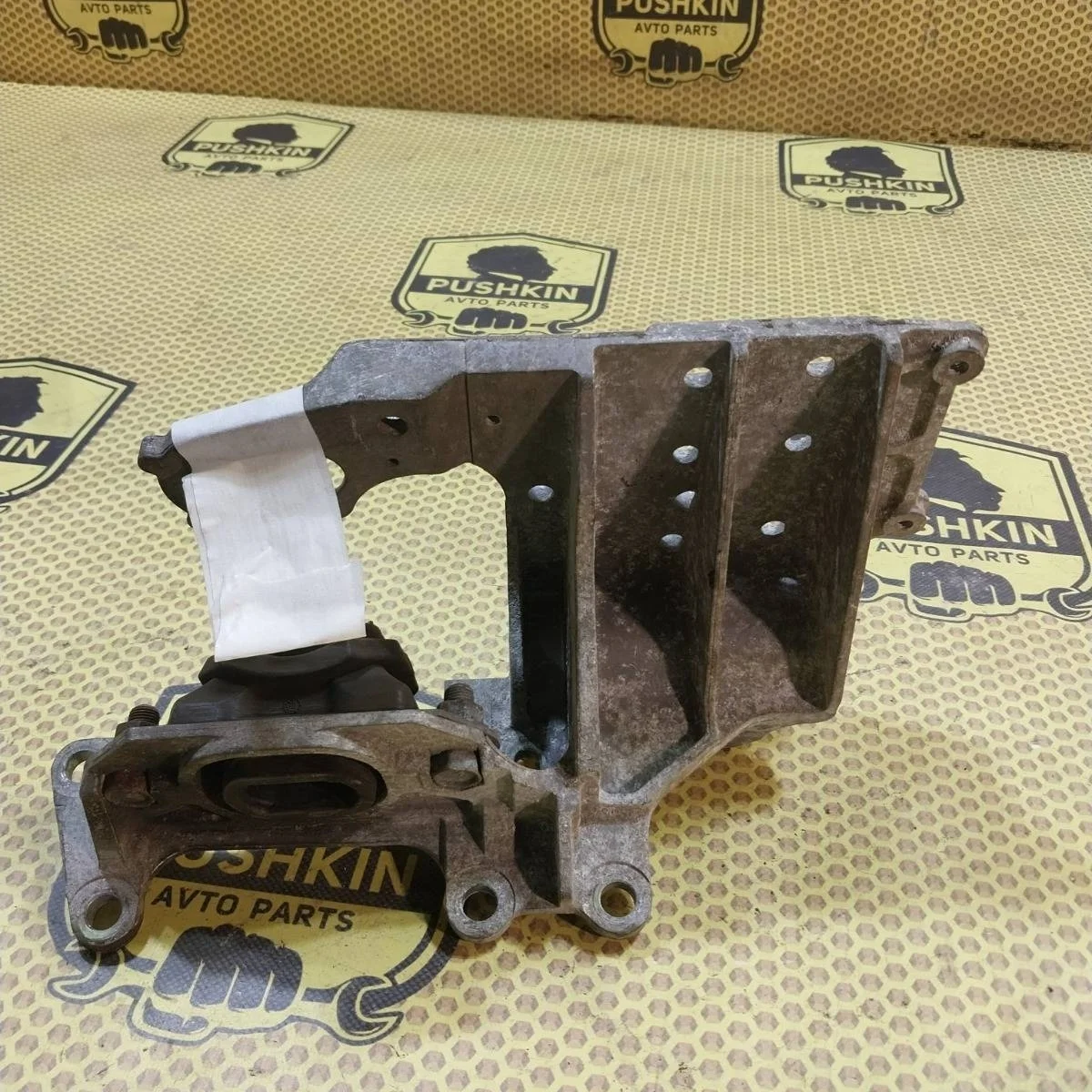 Площадка аккумулятора Nissan Qashqai 2009 11254JD000 J10, левая