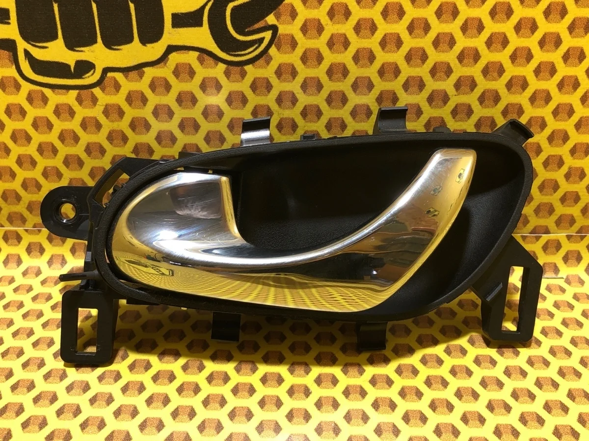 Ручка двери внутренняя Nissan Qashqai 2017 806714EA1A J11 MR20DD, передняя левая