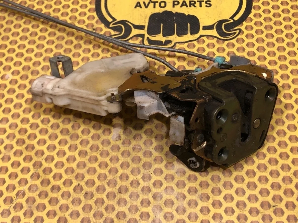Замок двери Nissan Almera Classic 2007 8250295F0A B10 QG16, задний правый