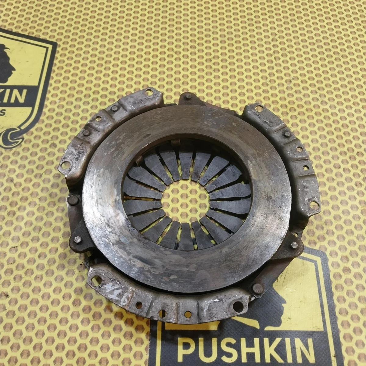Корзина сцепления Nissan Almera 2005 30210BM400 N16 QG15