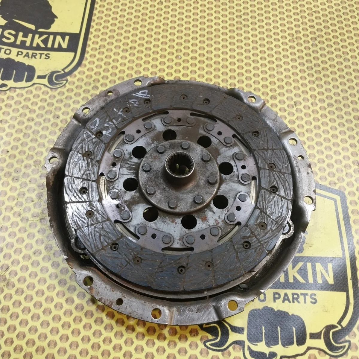Комплект сцепления Nissan Qashqai 2009 30100ED80A J10 MR20