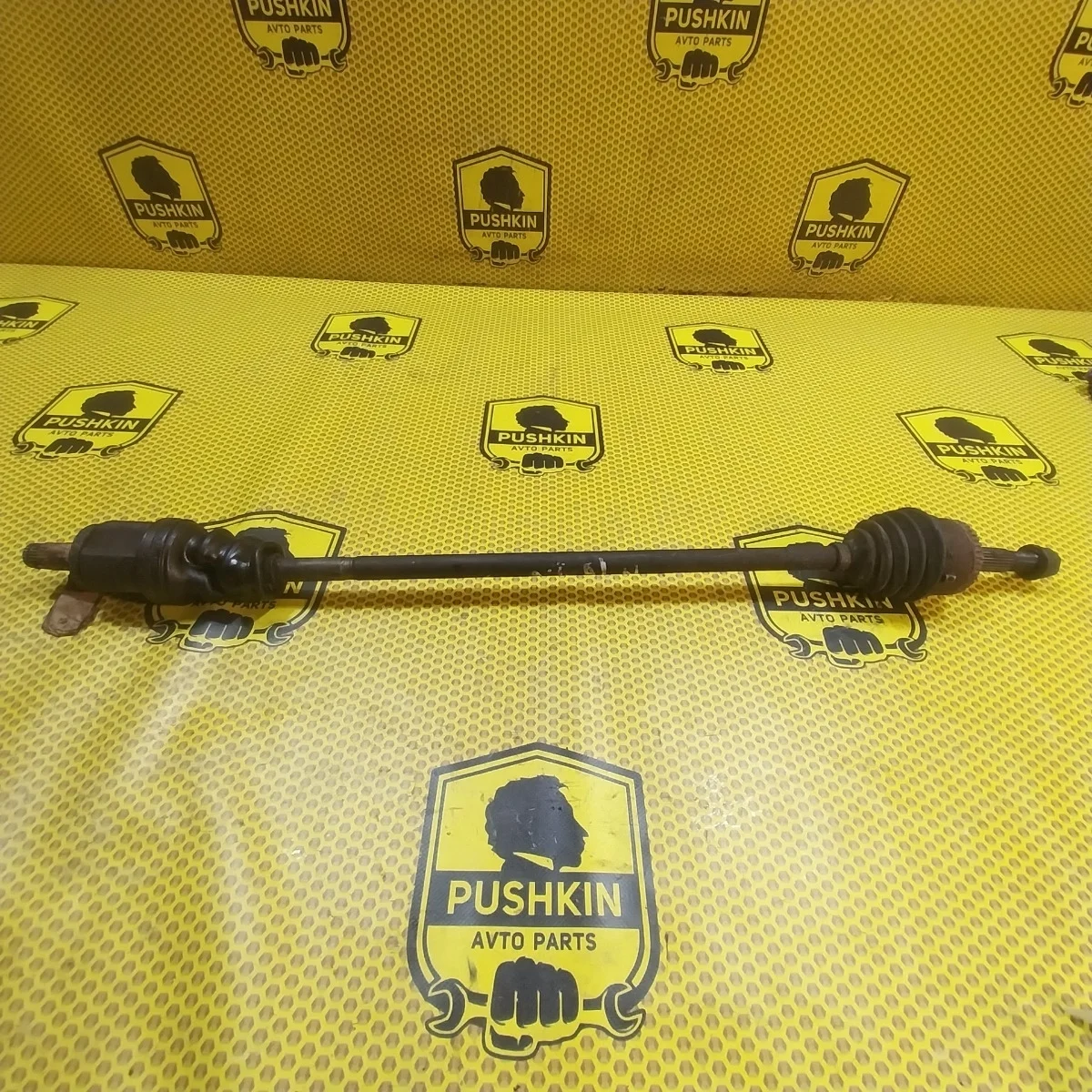 Привод МКПП Nissan Almera 2005 39100BM500 N16 QG15, передний правый