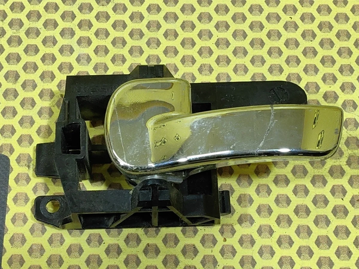 Ручка двери внутренняя Nissan Qashqai 2010 80671JD00E J10 MR20DE, задняя левая