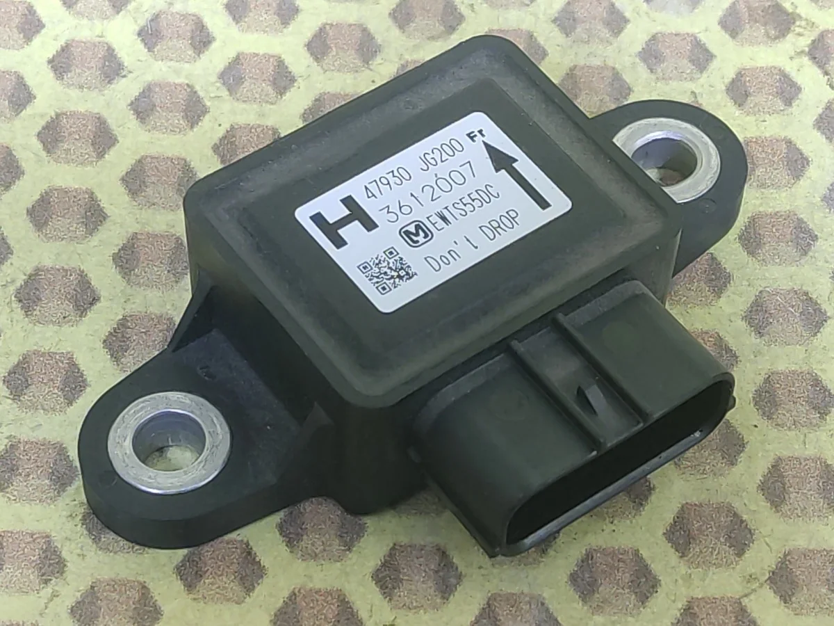 Датчик ускорения Nissan Juke 2013 47930JG200 F15 HR16DE