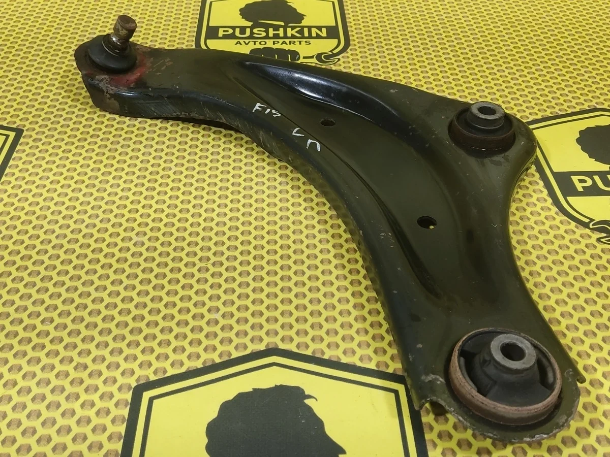 Рычаг нижний Nissan Juke 2013 545011KK0A F15 HR16DE, передний левый