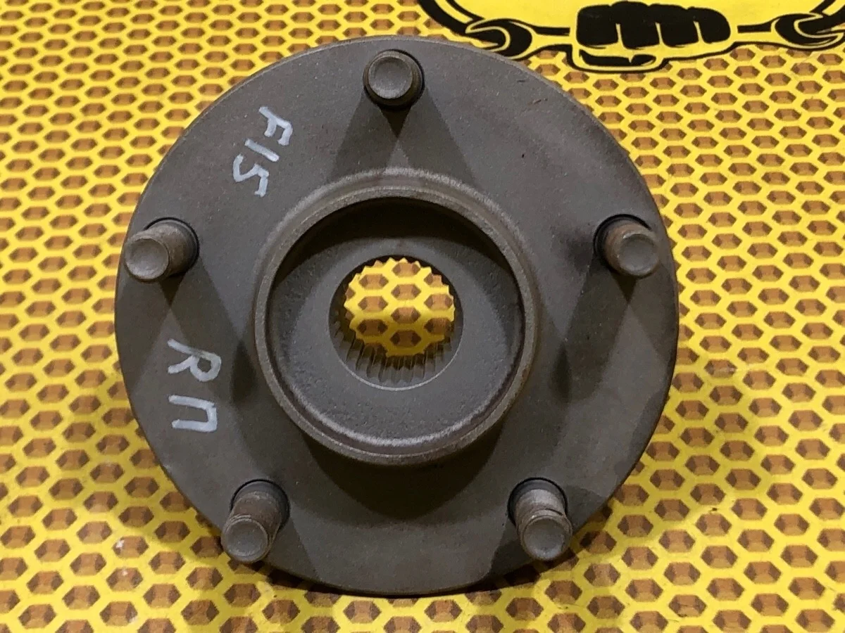 Ступица Nissan Juke 2013 402021KA0A F15 HR16DE, передняя левая