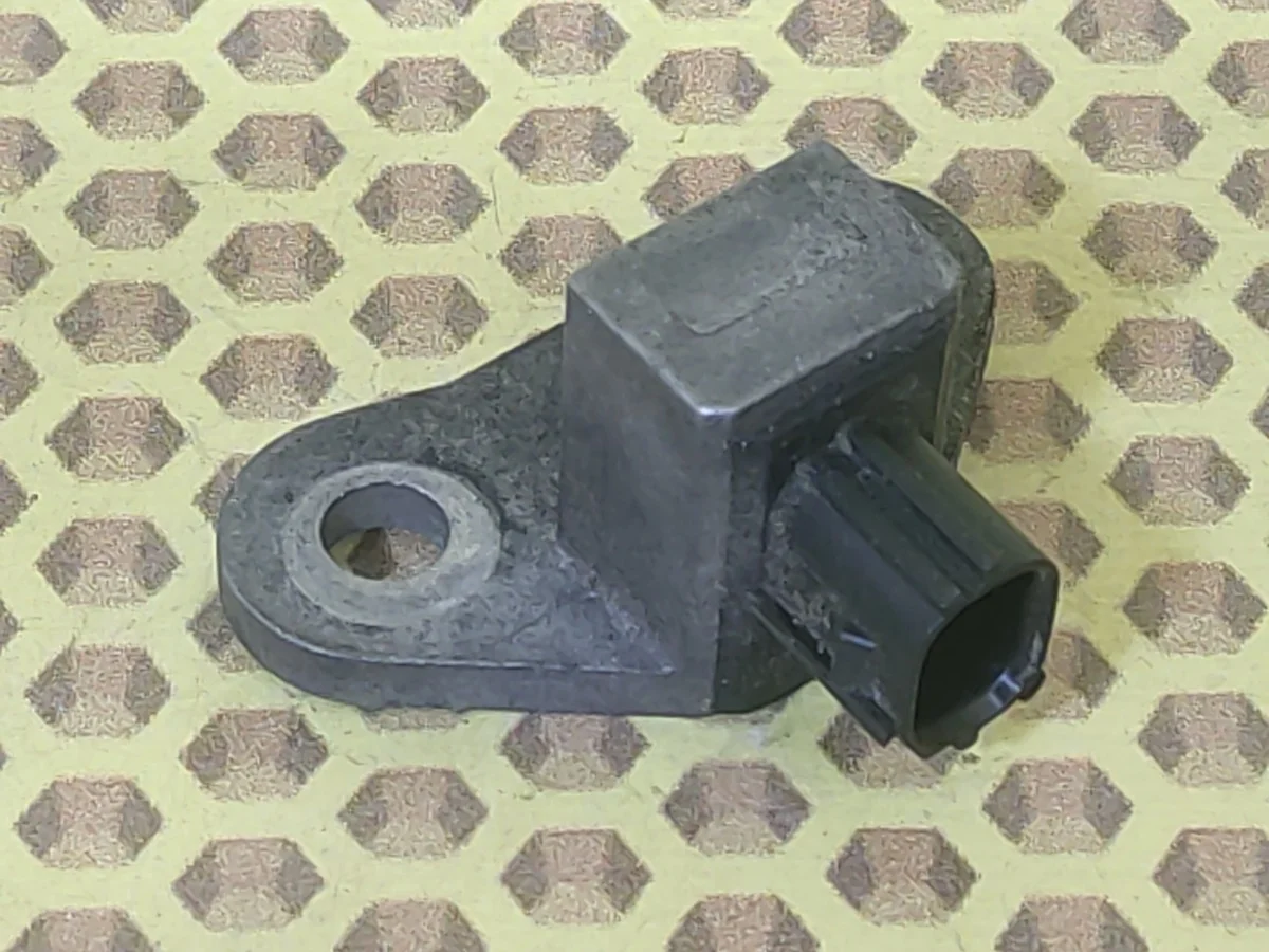 Датчик удара AIRBAG SRS Nissan Qashqai 2008 98581EN000 J10E K9K