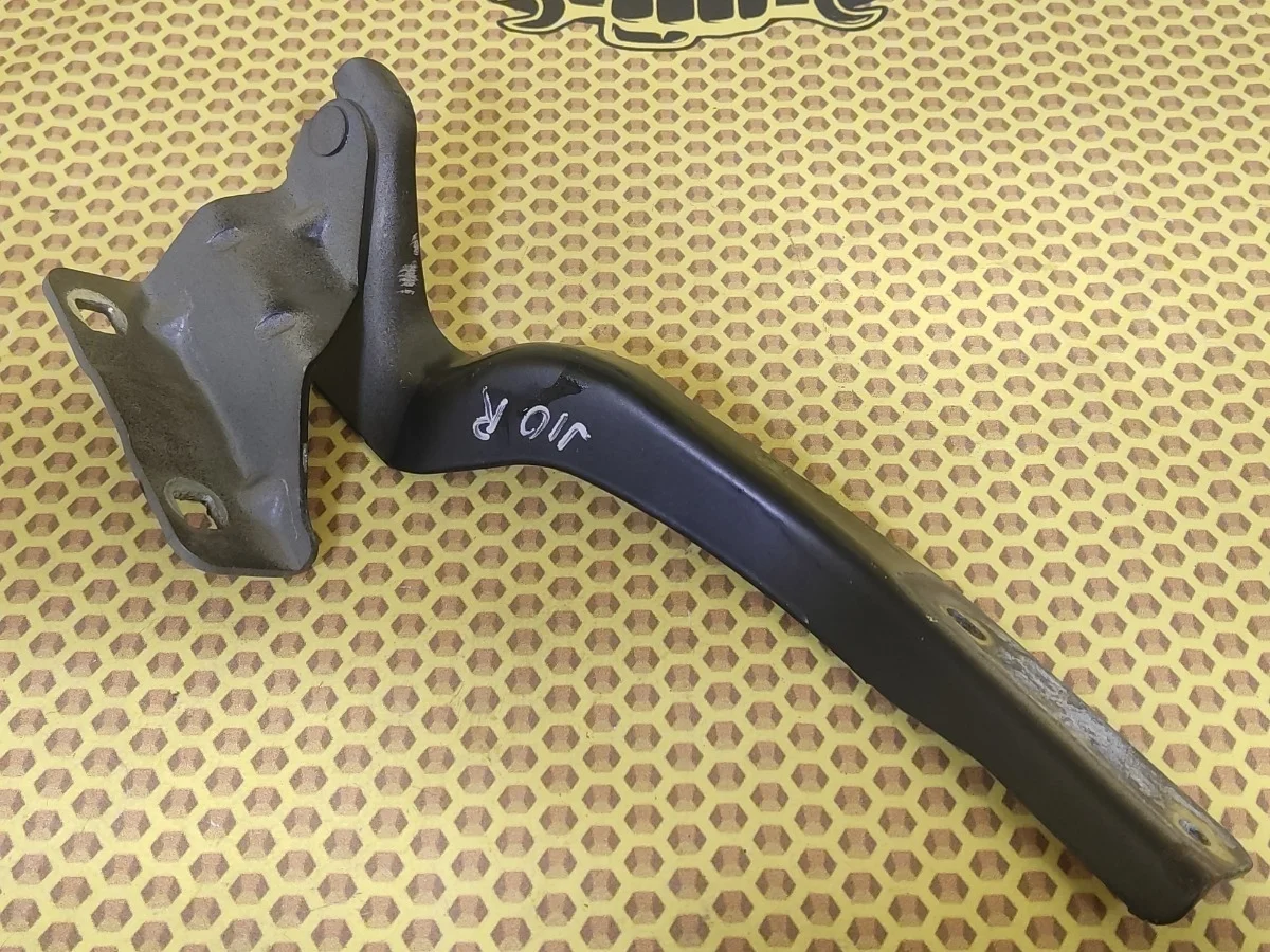 Петля капота Nissan Qashqai 2008 65400JD000 J10E K9K, правая