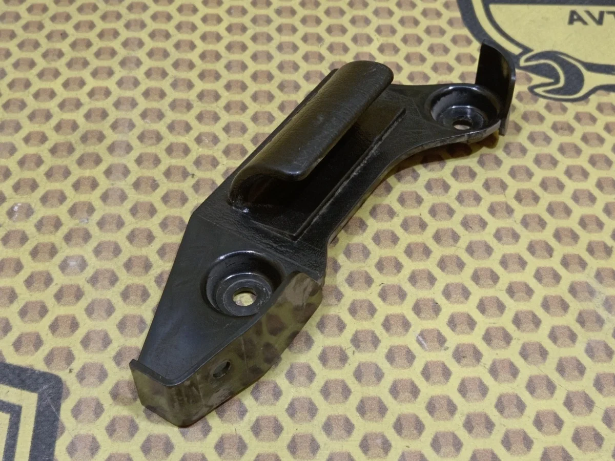 Ручка открывания багажника Nissan Maxima 2003 253802Y000 A33 VQ20DE
