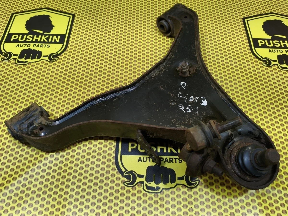 Рычаг нижний Nissan Pathfinder 2006 54500EB300 R51 VQ40DE, передний правый