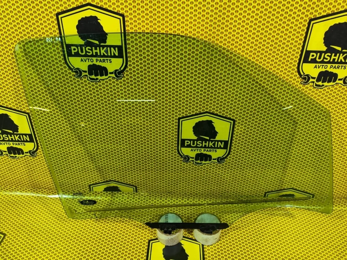 Стекло двери Nissan Pathfinder 2006 80300EB310 R51 VQ40DE, переднее правое