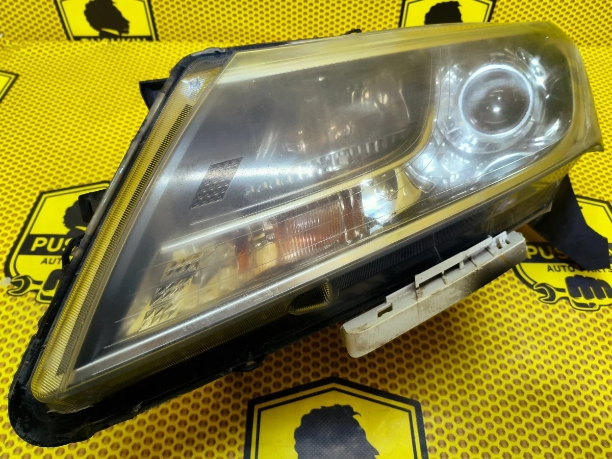 Фара Nissan Pathfinder 2015 260603KS0B R52 VQ35DE, левая