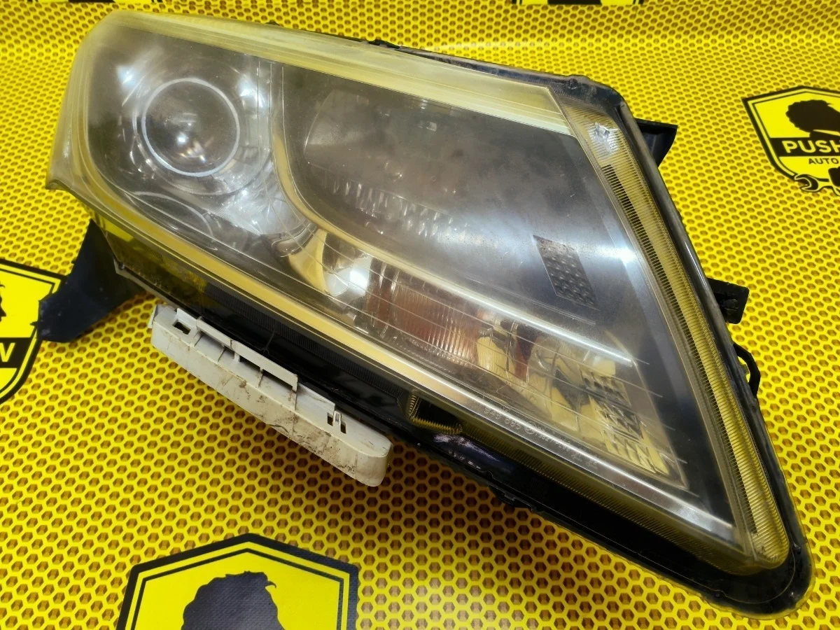 Фара Nissan Pathfinder 2015 260103KS0B R52 VQ35DE, правая