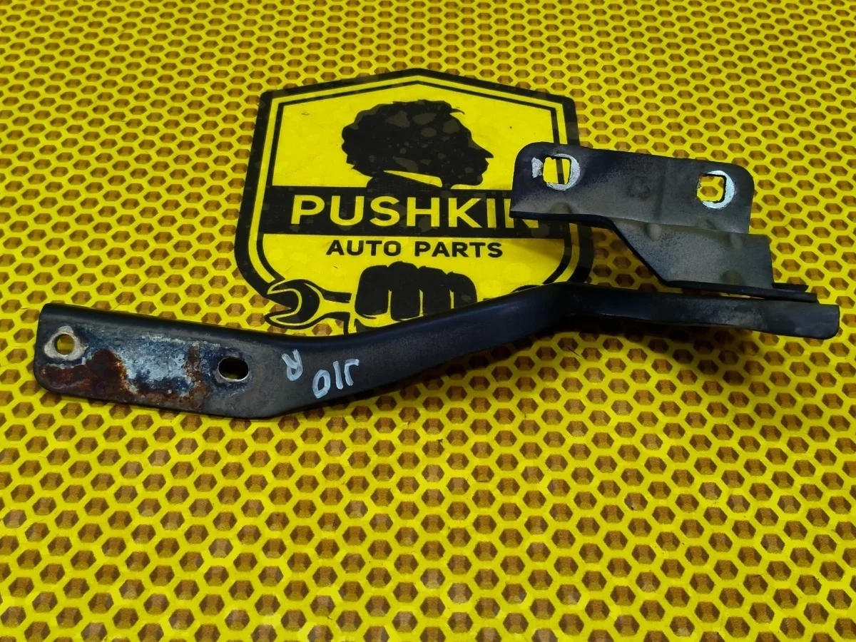 Петля капота Nissan Qashqai 2008 65400JD000 J10 HR16DE, правая