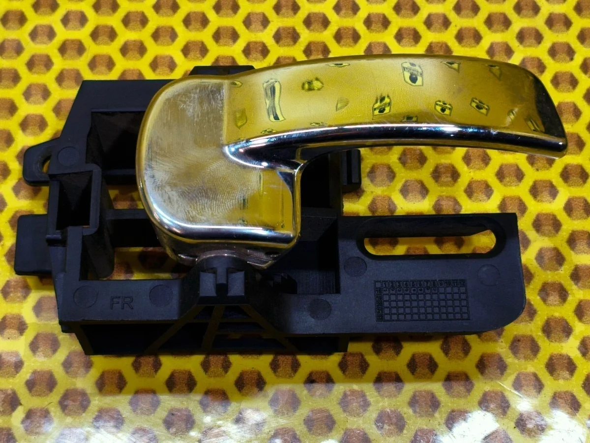 Ручка двери внутренняя Nissan Qashqai 2008 80670JD00A J10 HR16DE, задняя правая