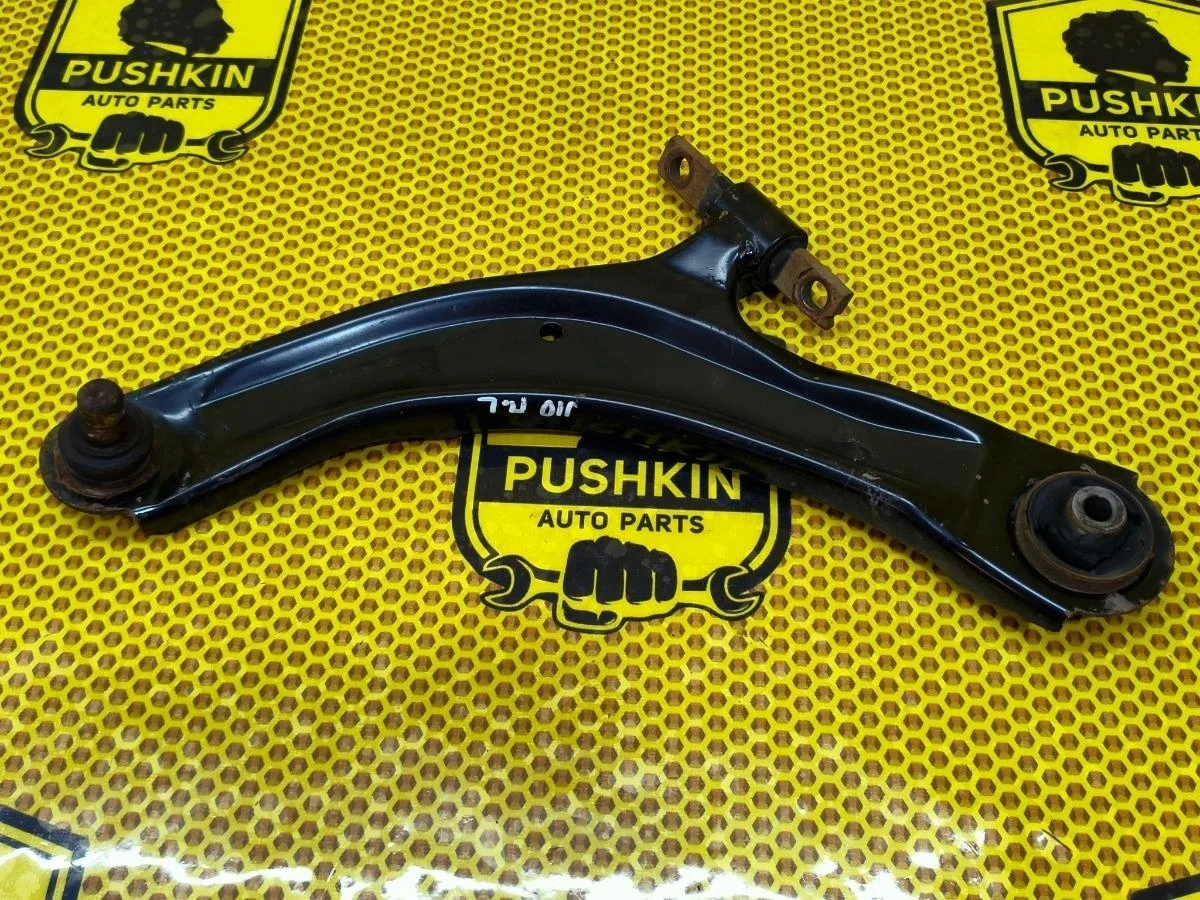 Рычаг нижний Nissan Qashqai 2008 54501JD000 J10 HR16DE, передний левый